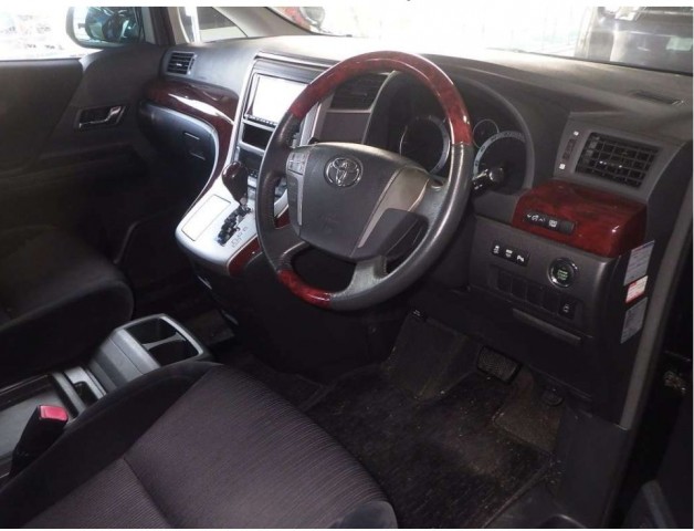 TOYOTA VELLFIRE  2.4Z5