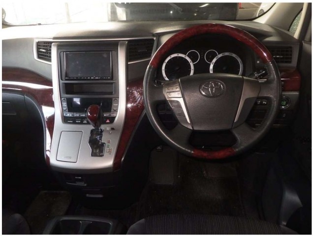 TOYOTA VELLFIRE  2.4Z6