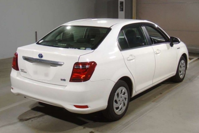 COROLLA AXIO  HYBRID3