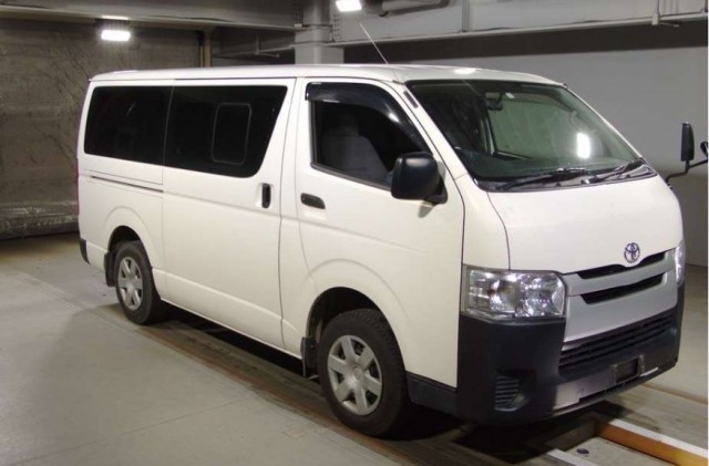 HIACE VAN DX1