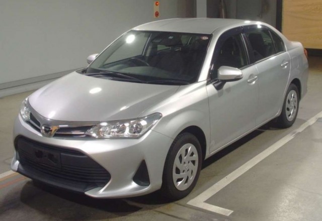 COROLLA AXIO 1.5X2