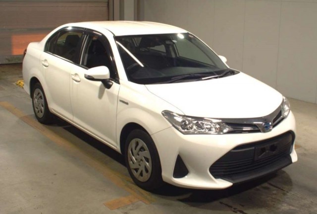 COROLLA AXIO HYBRID1