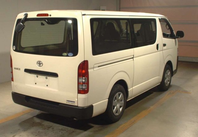 HIACE VAN LONG DX3