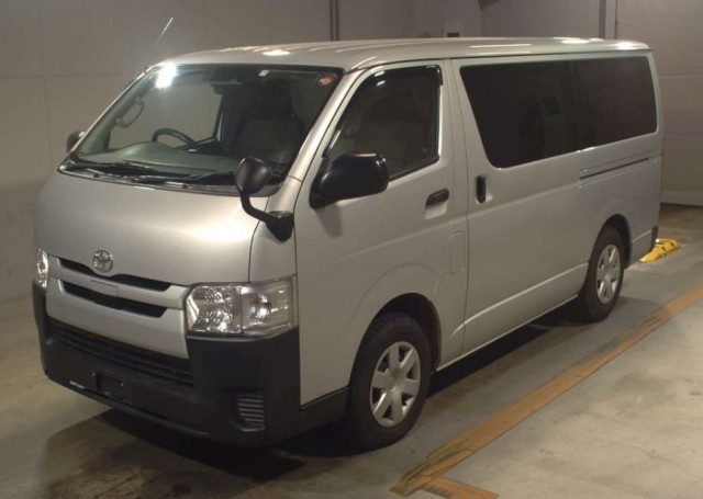 HIACE VAN DX2