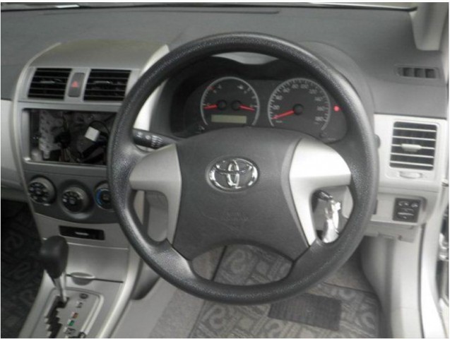 COROLLA AXIO X6