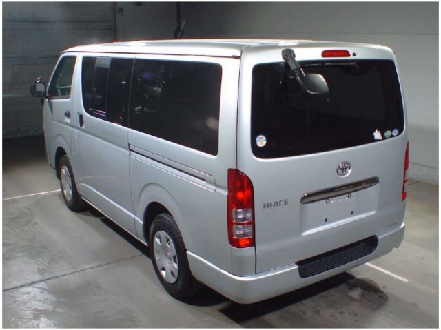 HIACE DX GL PACKAGE2